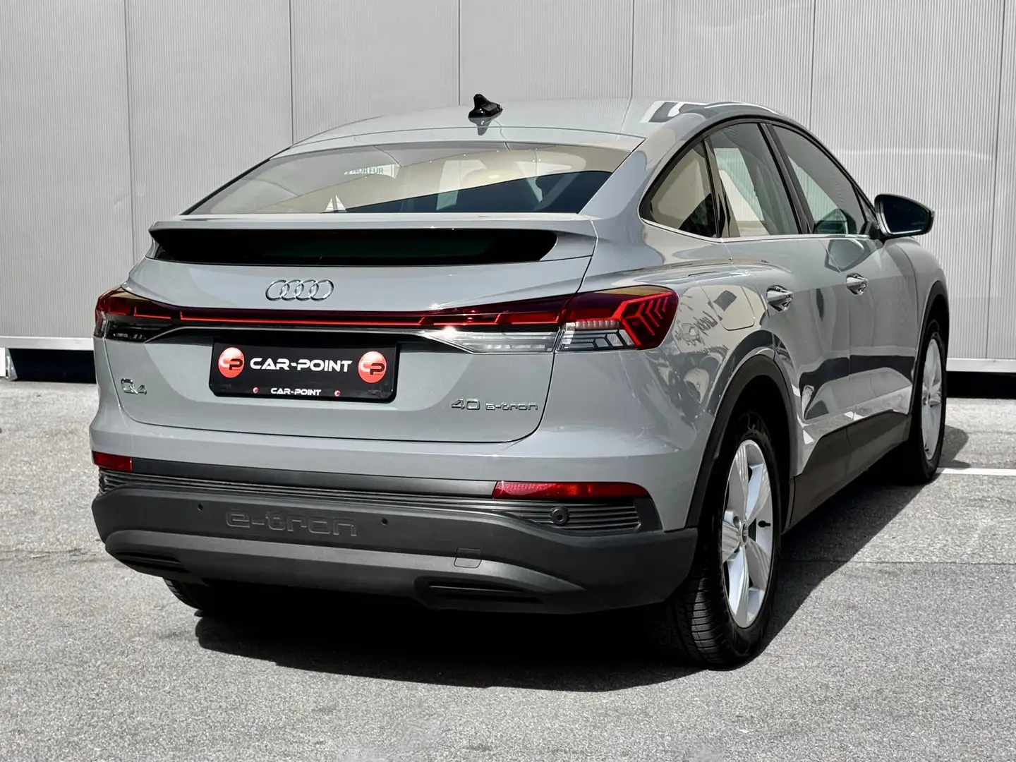 Audi e-tron Q4 40 Sportback 82kWh Grau - 2