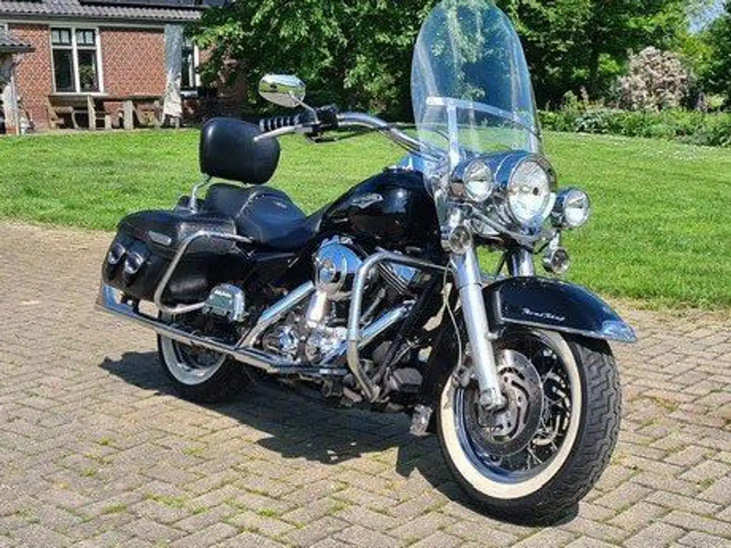 Harley-Davidson Road King Negro - 1