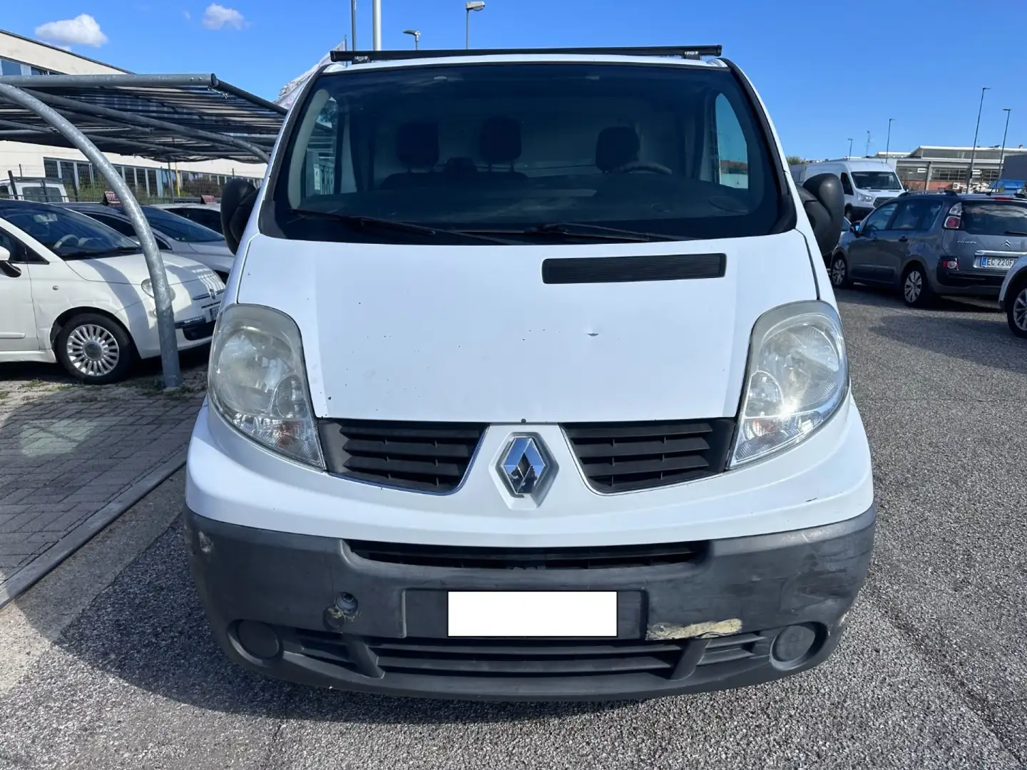 Renault Trafic 2.5 dCi 145 CV L1-H1 Furgone Bianco - 2