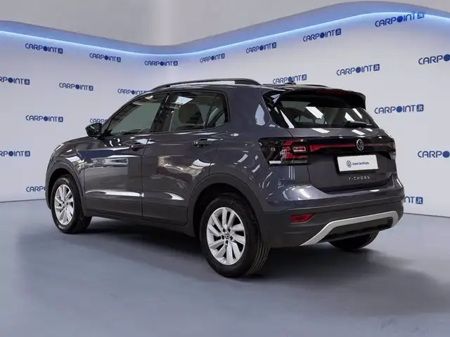 Volkswagen T-Cross view 4