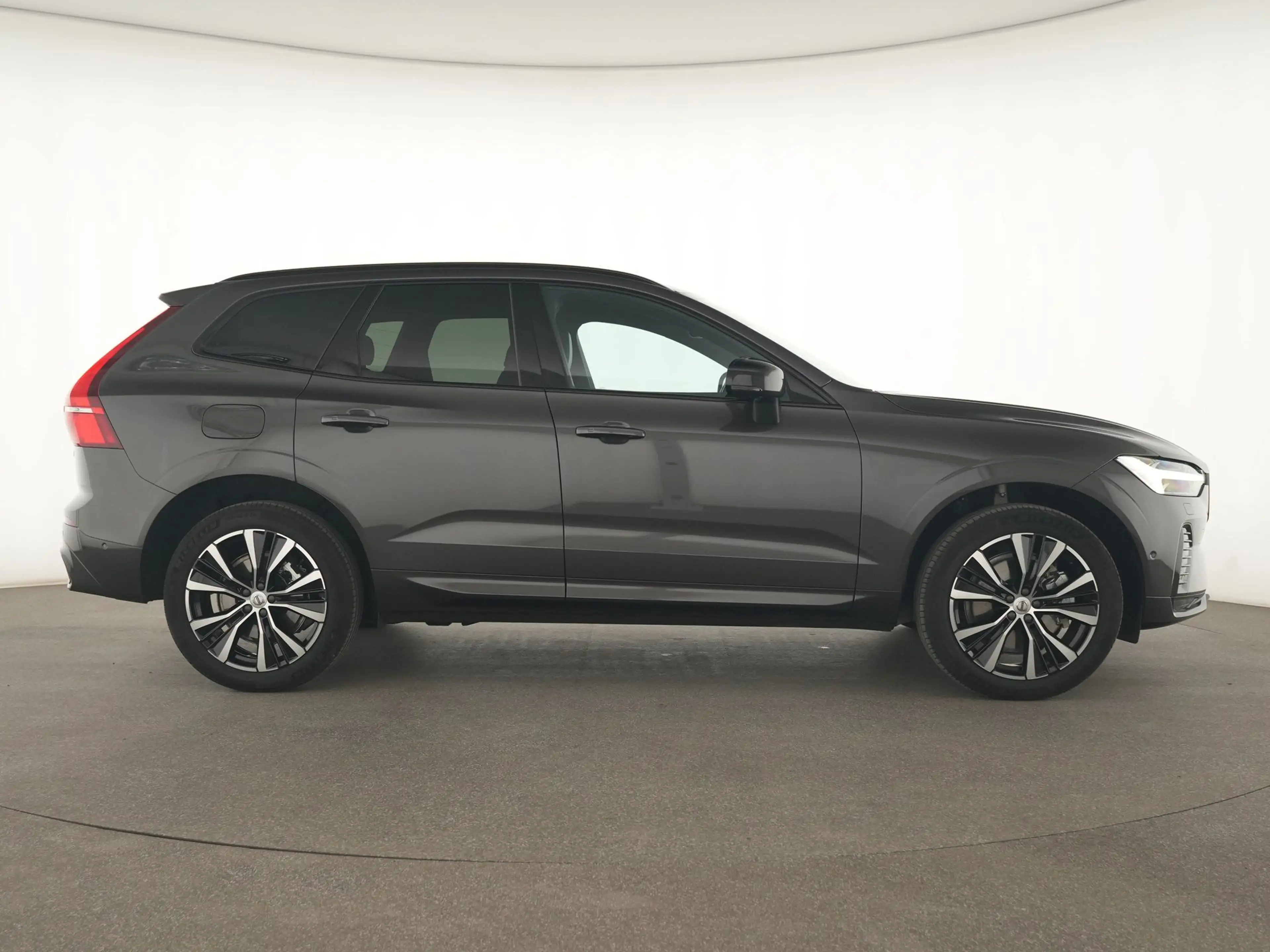 Volvo XC60 Ultra Dark HuD|Pano|BusinessPro|Assistenz| — photo 5