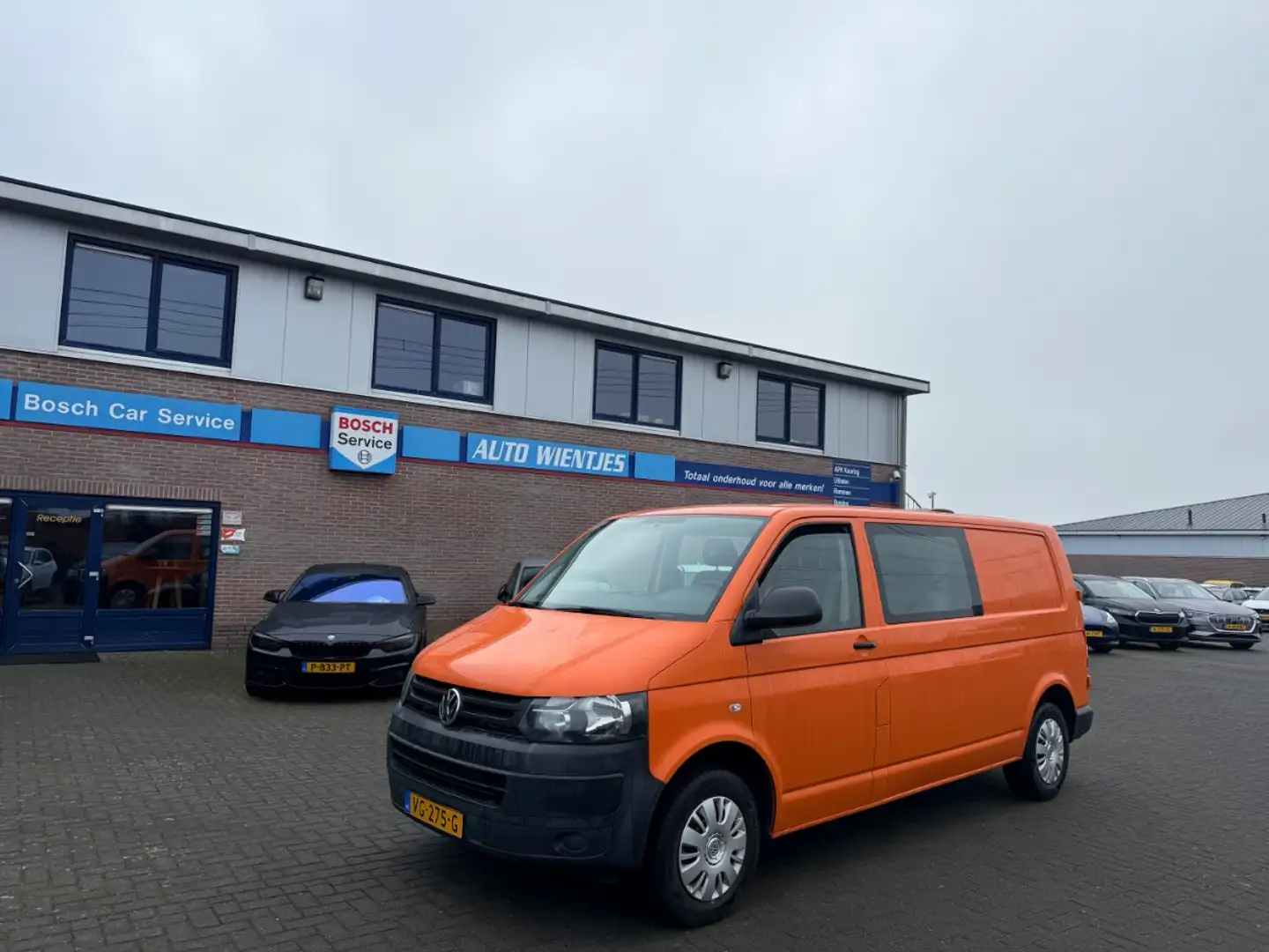 Volkswagen Transporter 2.0 TDI 84kw | L2 DubCab | Airco | Cruise Orange - 2