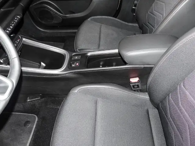 Jeep Avenger view 12