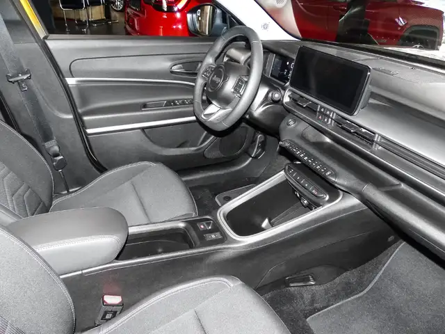 Jeep Avenger view 6