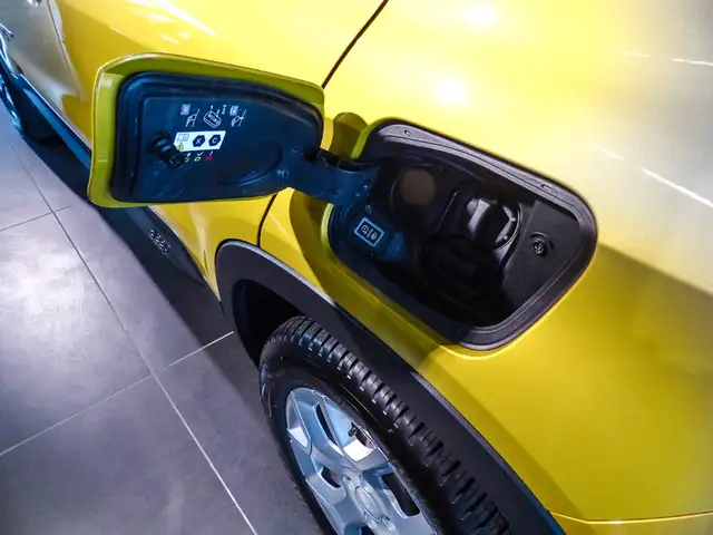 Jeep Avenger view 16