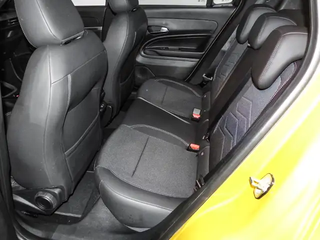 Jeep Avenger view 15