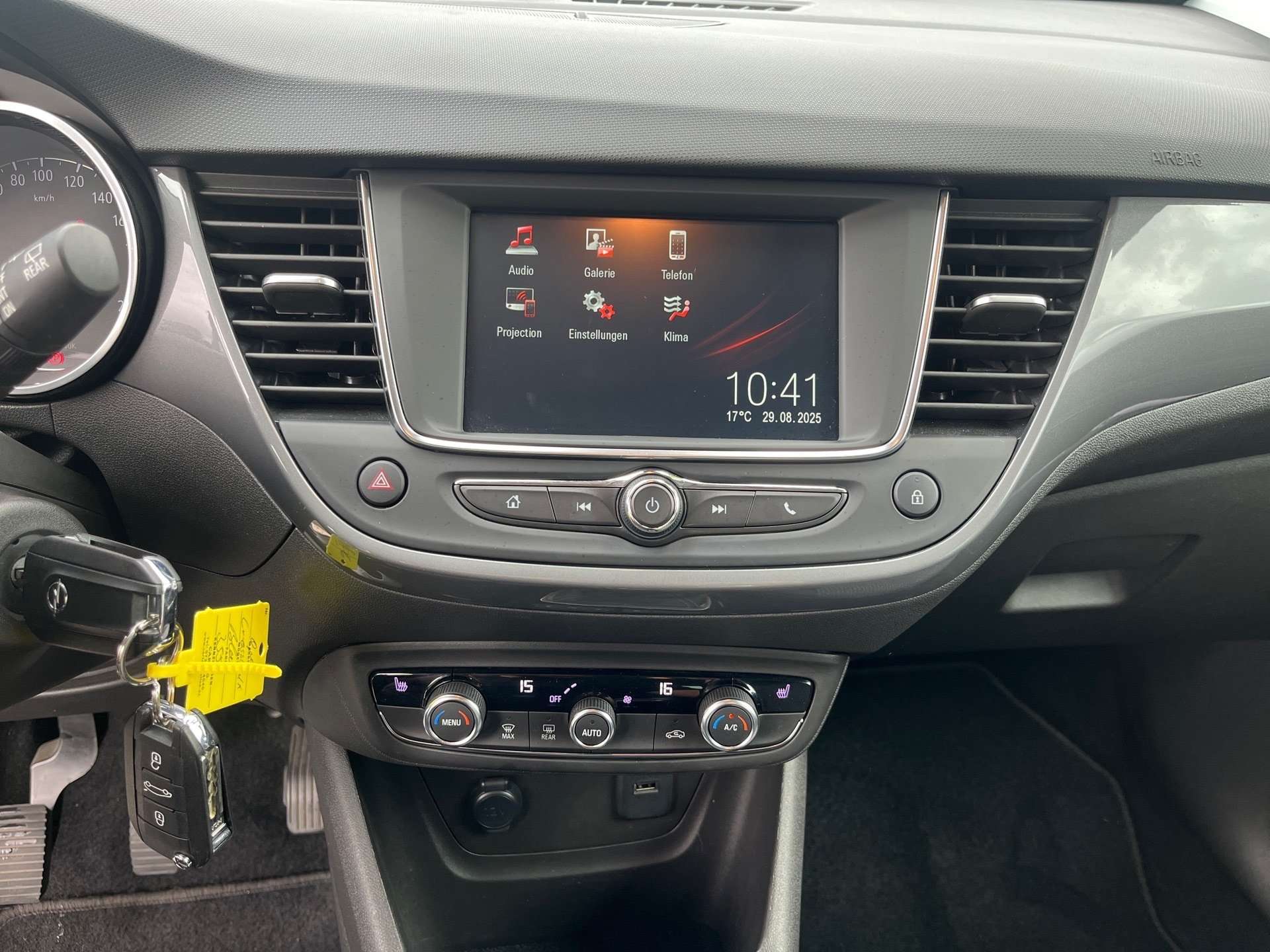 Opel Crossland