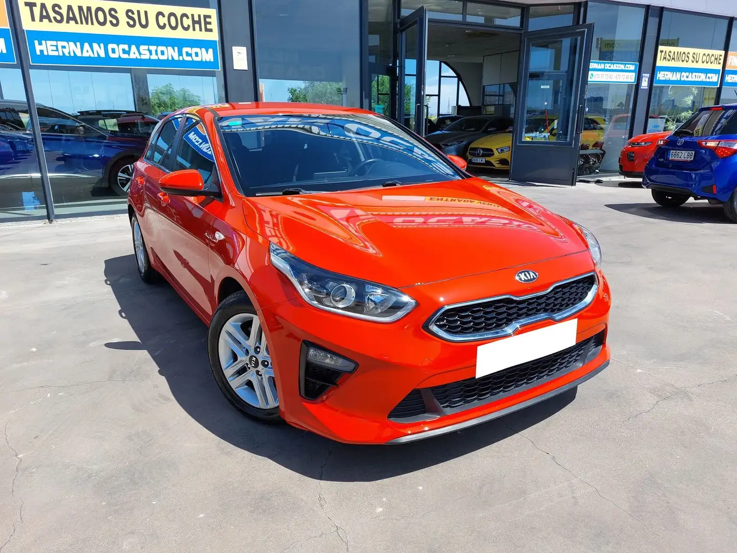 Kia Ceed / cee'd 1.0 T-GDI Drive Rojo - 1
