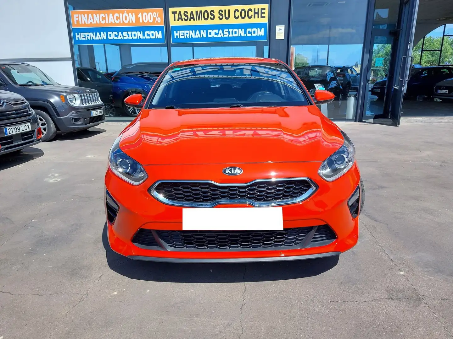 Kia Ceed / cee'd 1.0 T-GDI Drive Rojo - 2