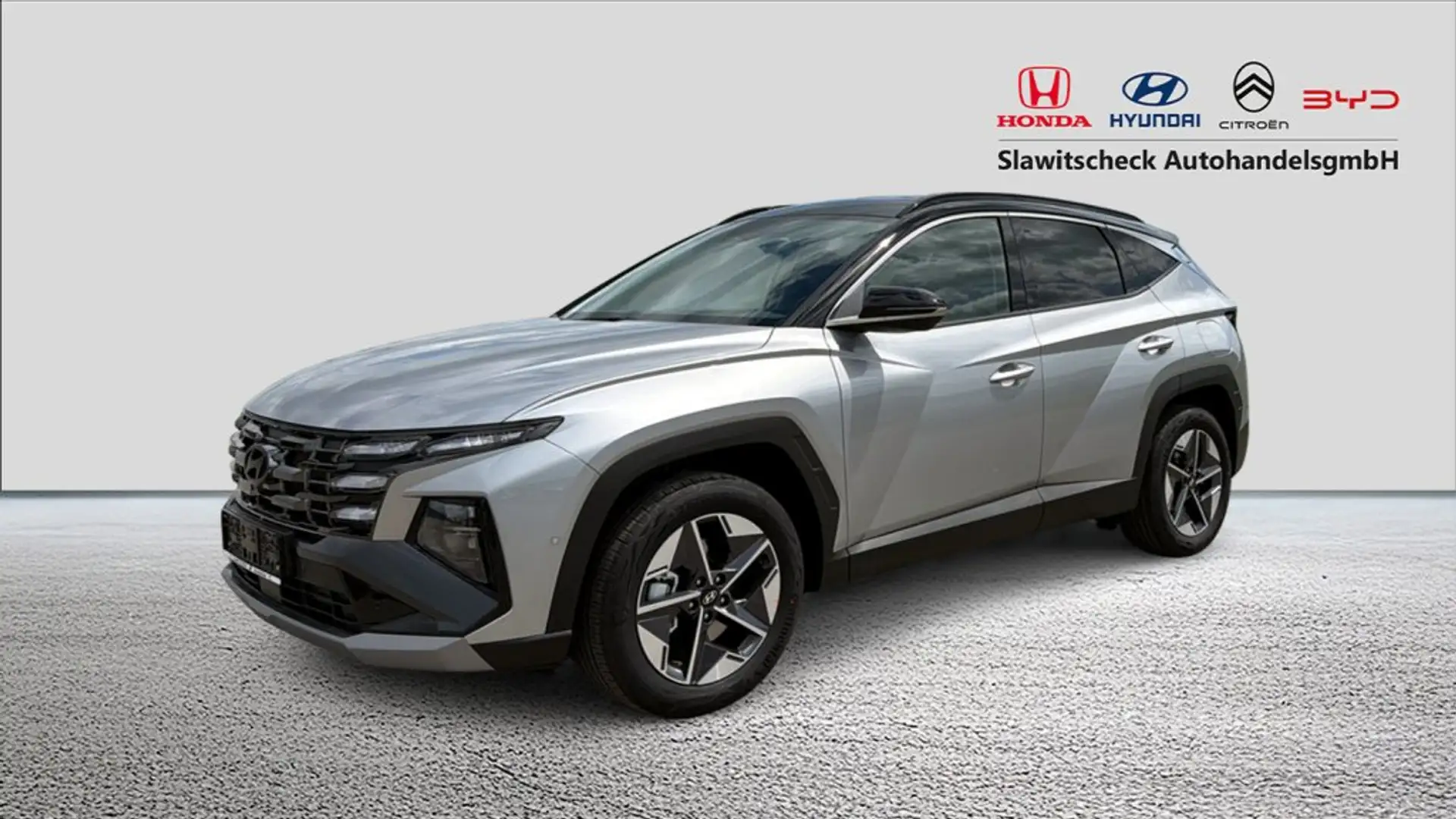 Hyundai TUCSON NX4 Comfort Line 1,6 T-GDi PHEV 4WD AT Matrix-LED, Smart Sen Schwarz - 1