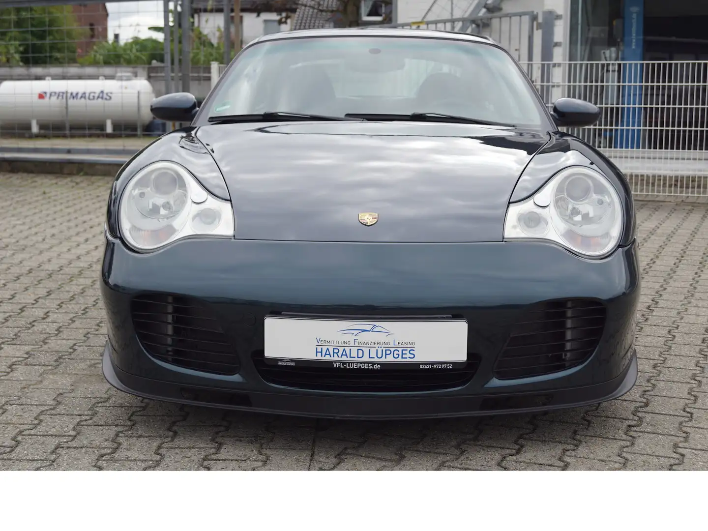 Porsche 911 Turbo 996 Coupe, Schalter, Schiebedach, Navi Grün - 2