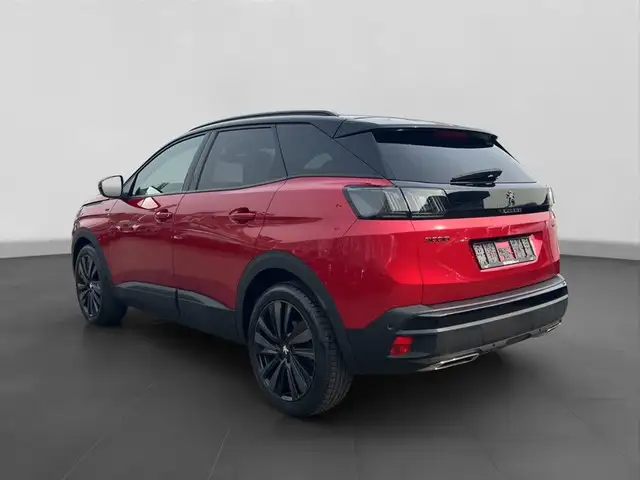 Peugeot 3008 view 3