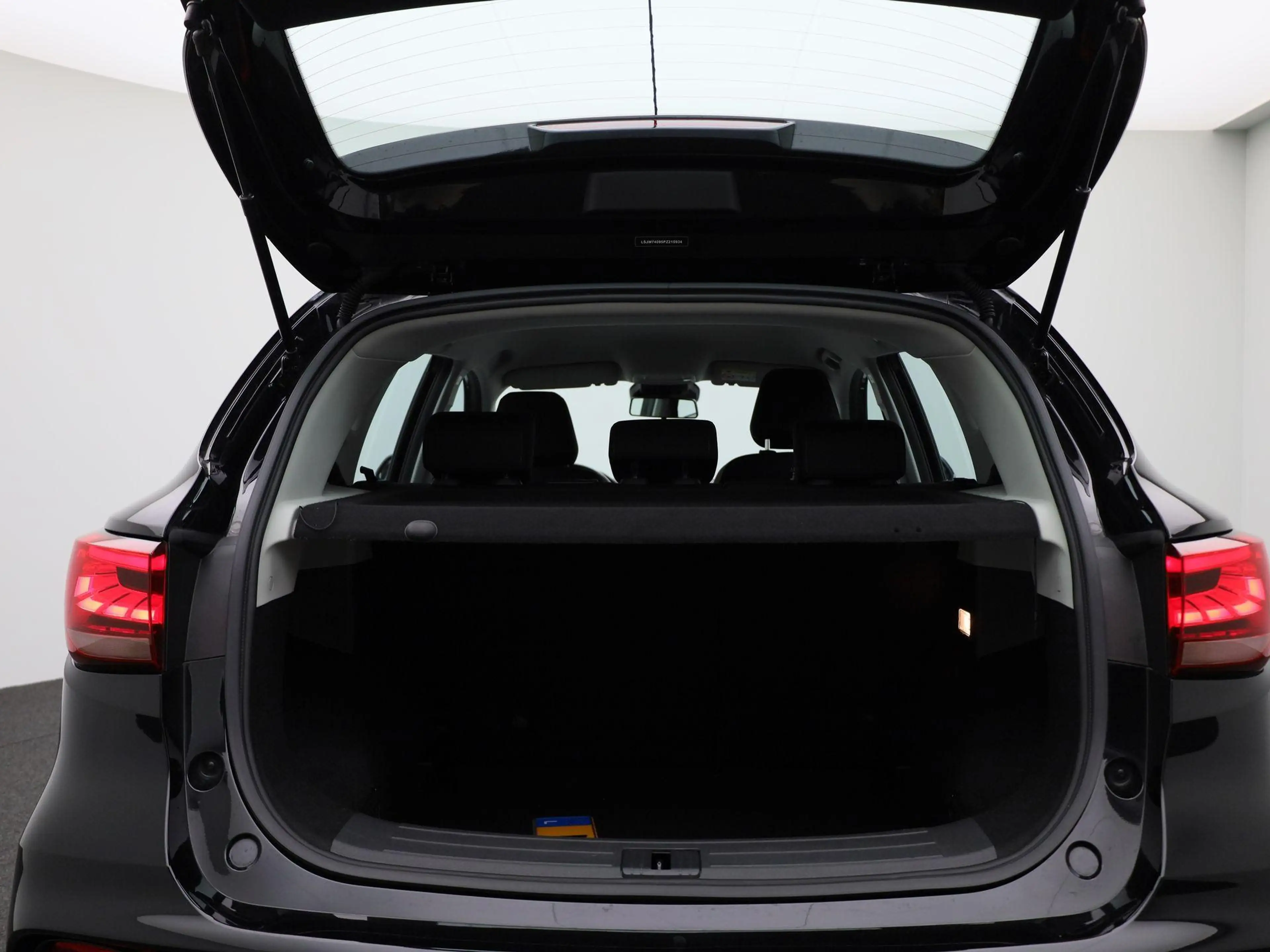 MG ZS EV Standard Range 50kWh Comfort | Navi | Camera | — photo 14