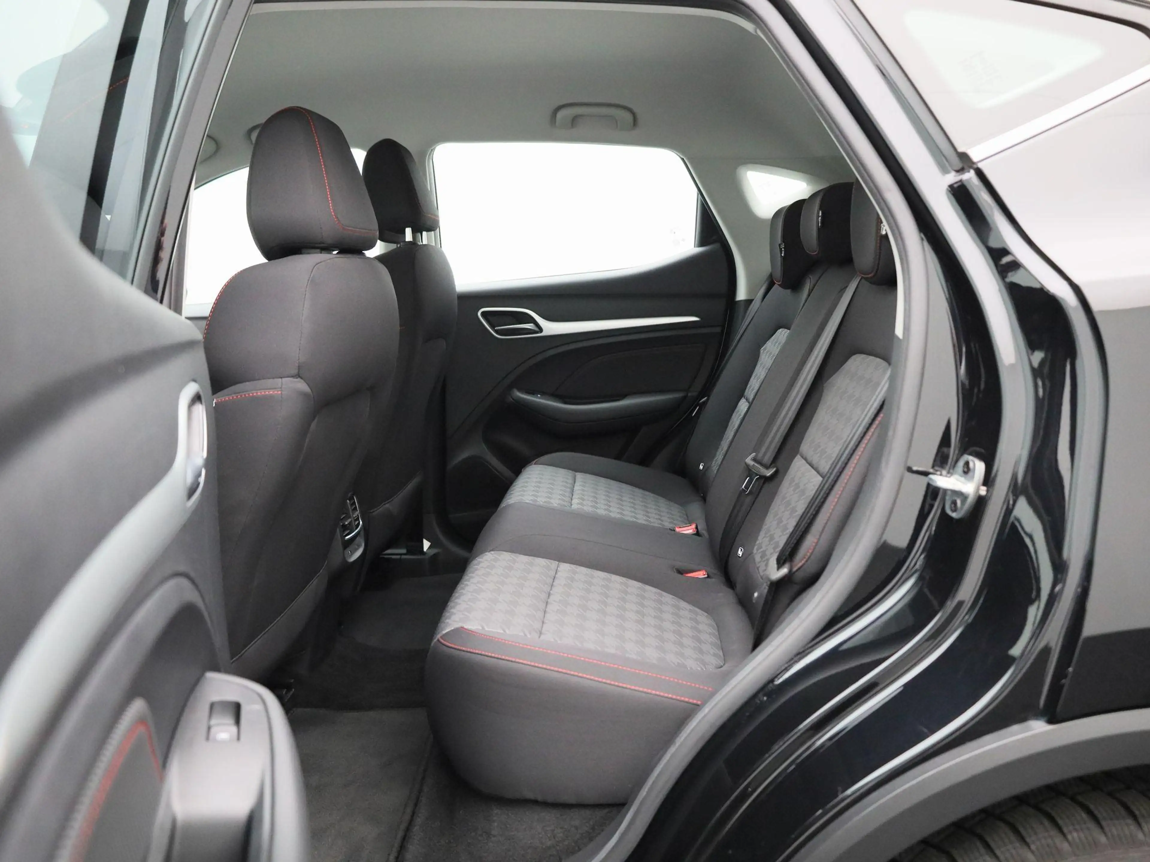 MG ZS EV Standard Range 50kWh Comfort | Navi | Camera | — photo 12