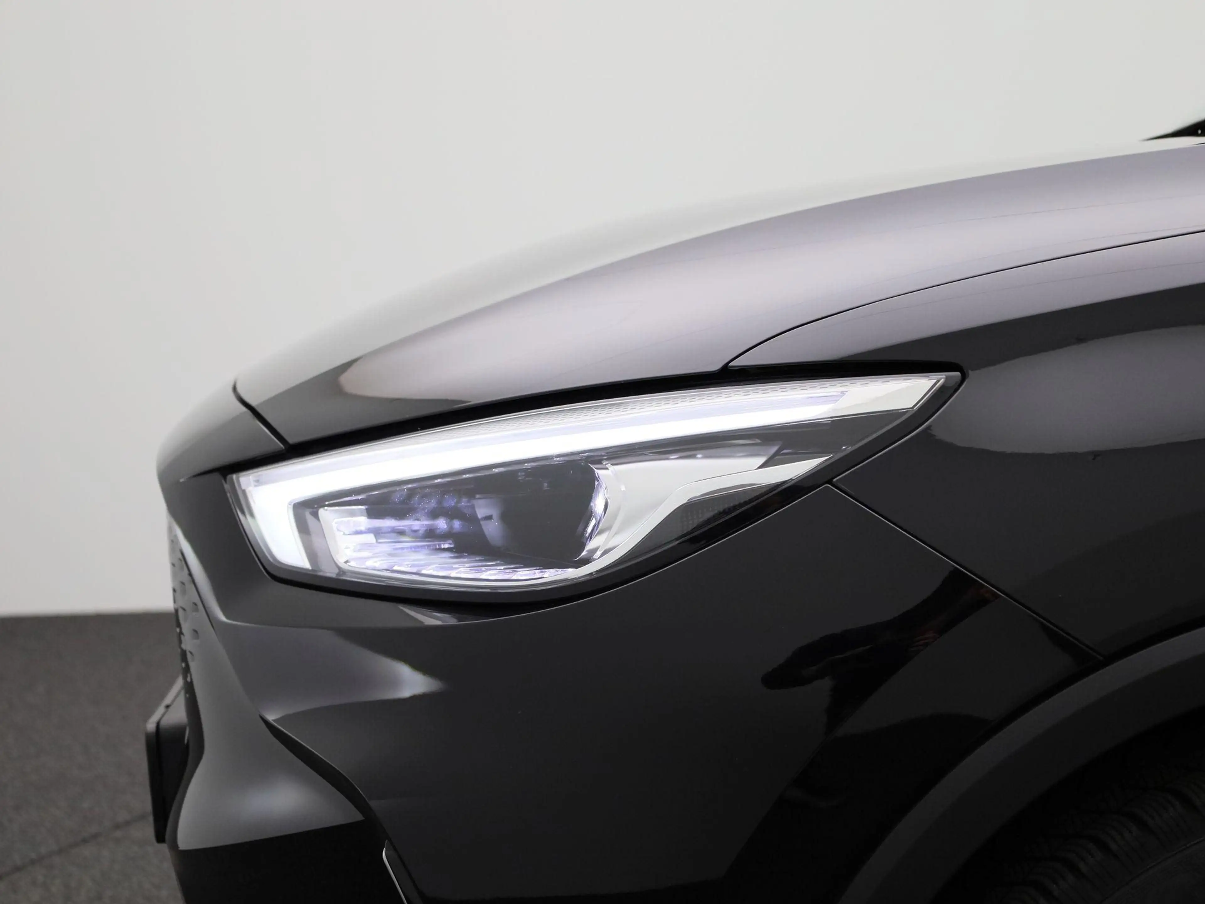 MG ZS EV Standard Range 50kWh Comfort | Navi | Camera | — photo 15