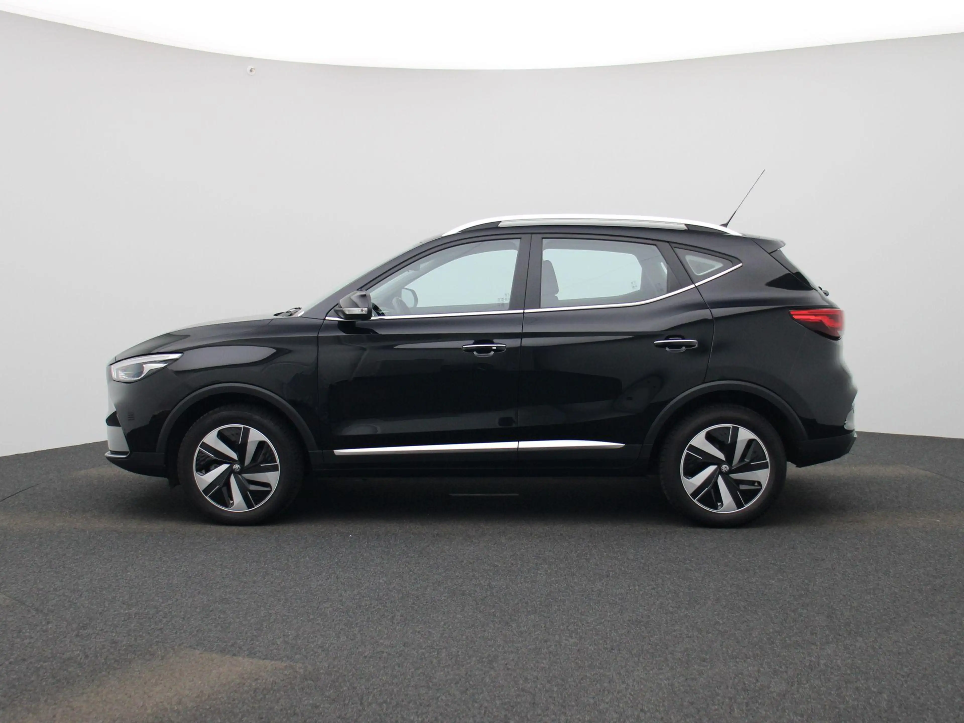 MG ZS EV Standard Range 50kWh Comfort | Navi | Camera | — photo 4