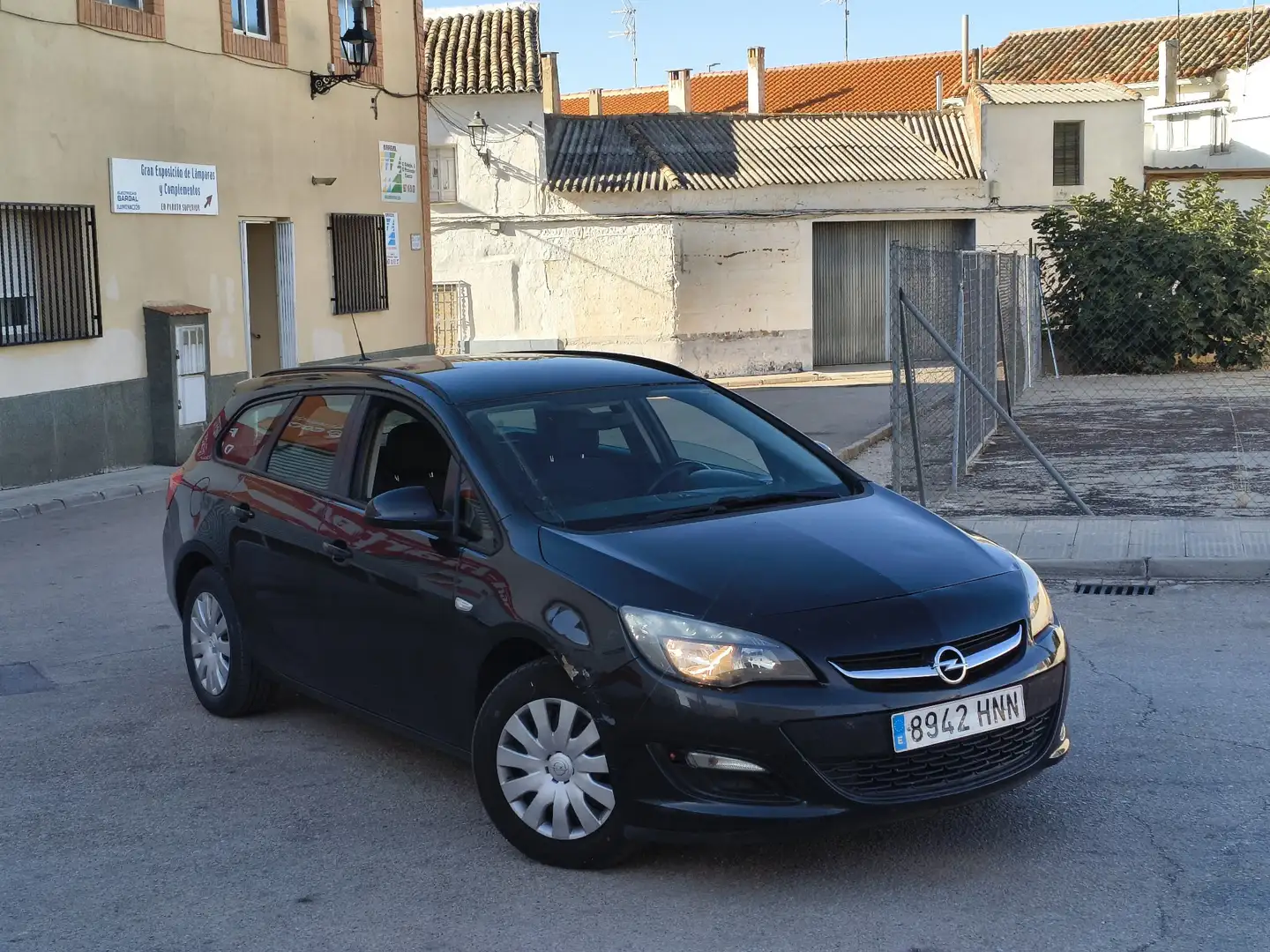 Opel Astra ST 1.7CDTi S/S Sportive 130 - 1
