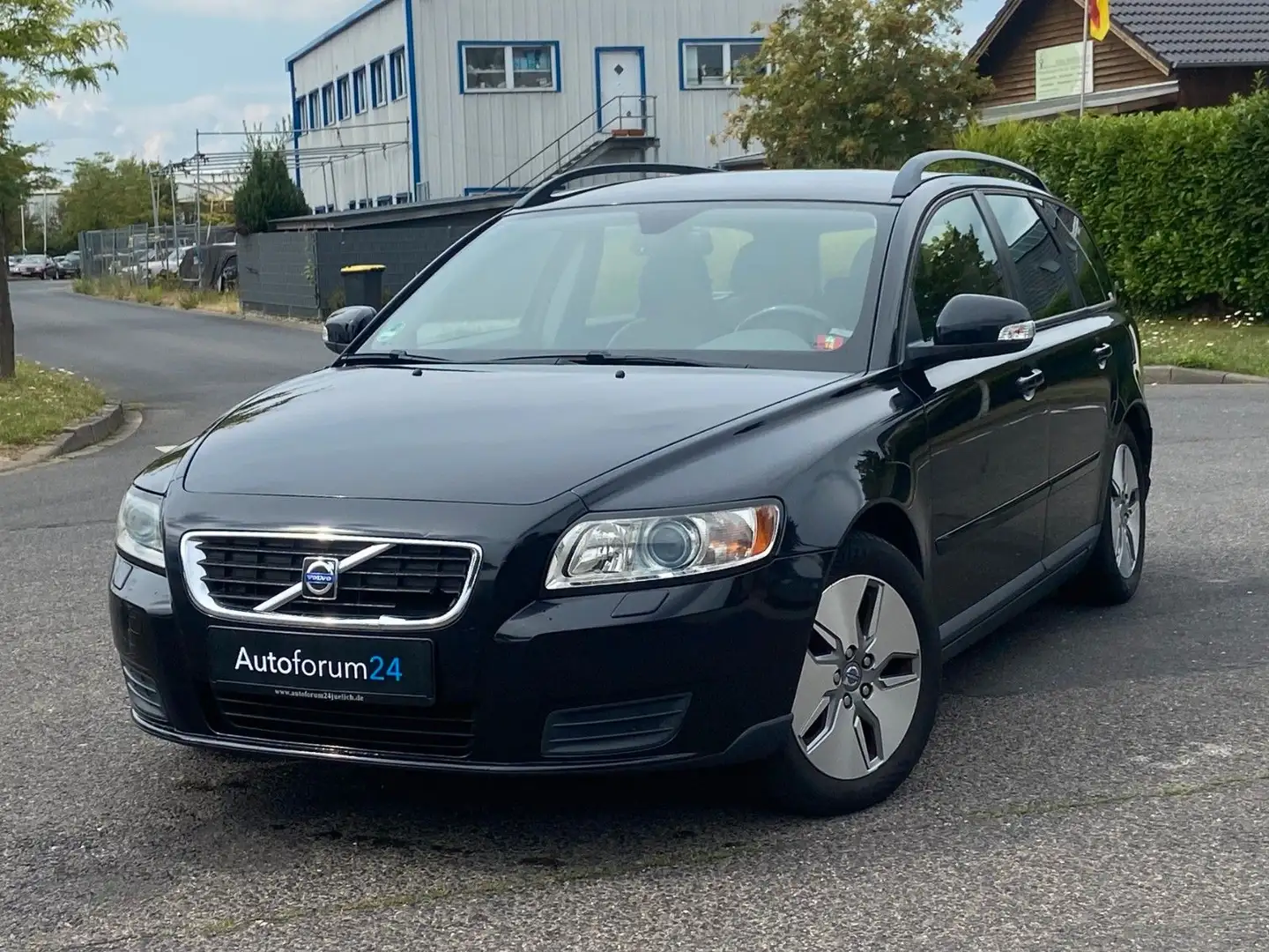Volvo V50 Kombi 1.6 D Drive*1.Hand*Klima*Vollleder* Negro - 1