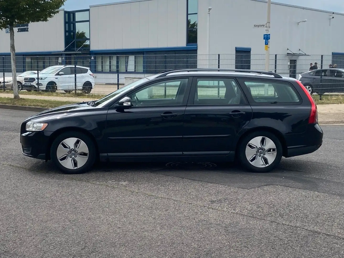 Volvo V50 Kombi 1.6 D Drive*1.Hand*Klima*Vollleder* Negro - 2