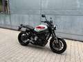 Yamaha XSR 900 Plateado - thumbnail 2