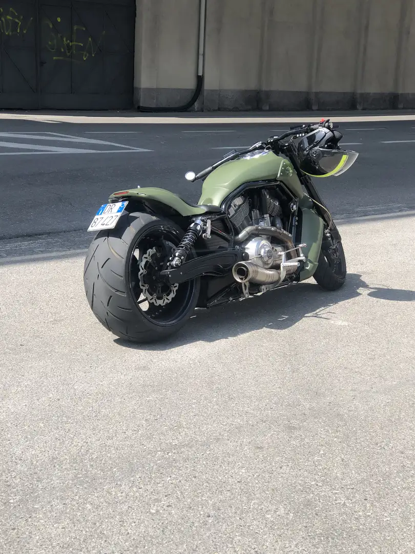 Harley-Davidson VRSC V-Rod Customizzata - 1