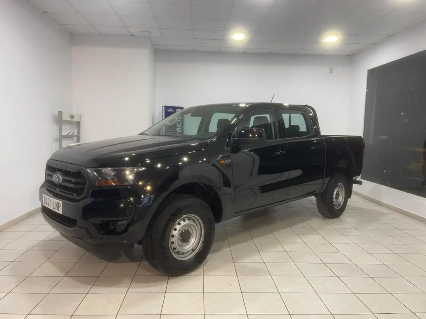 Volvo XC60 D4 Business Plus Aut. Negro - 1