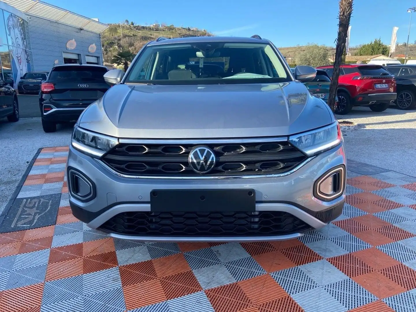 Volkswagen T-Roc 2.0 TDI 150 DSG7 VW EDITION Export JA 17\u0026amp; Gris - 2