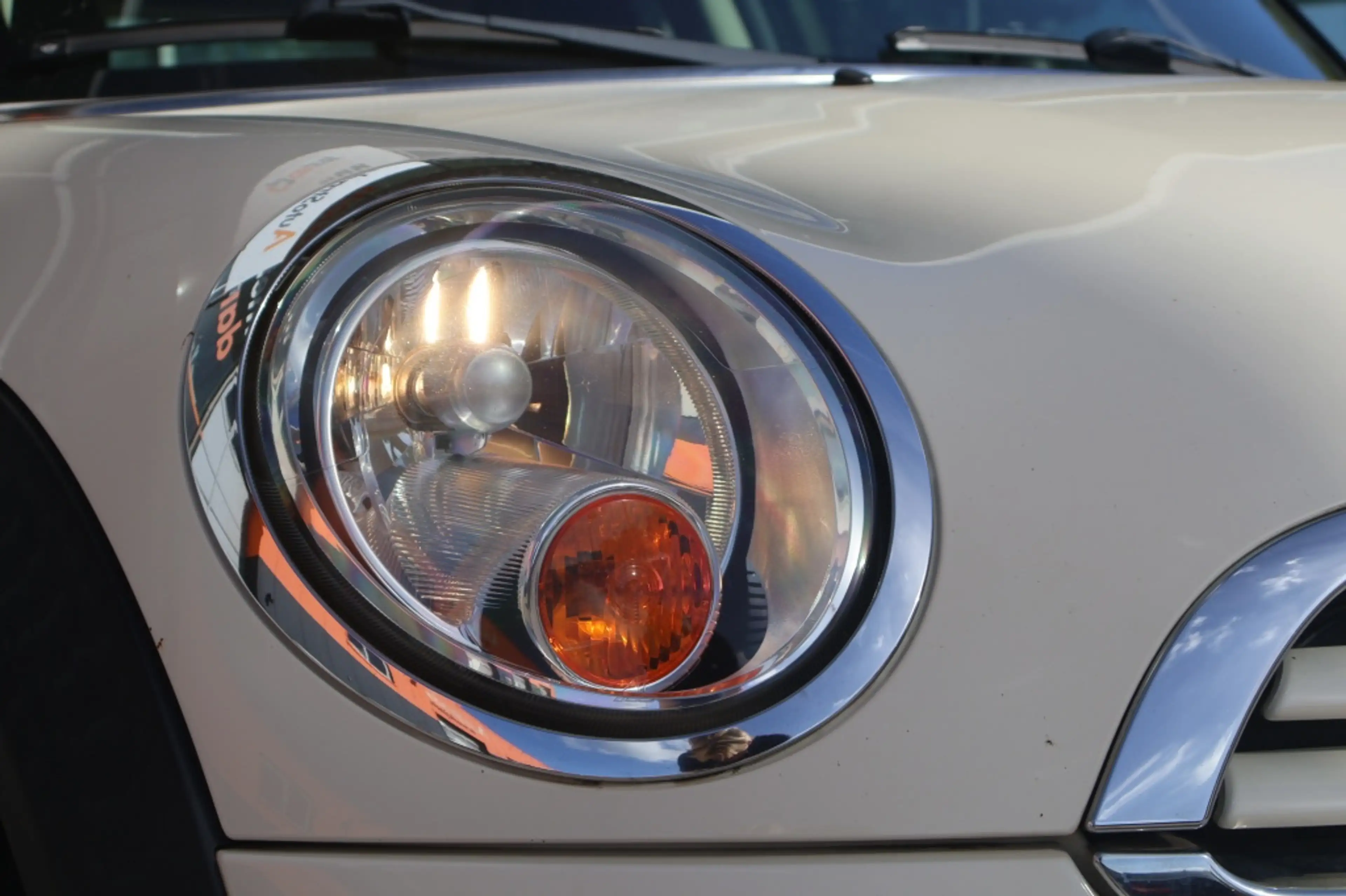 MINI One Mini 1.6 55KW — photo 4
