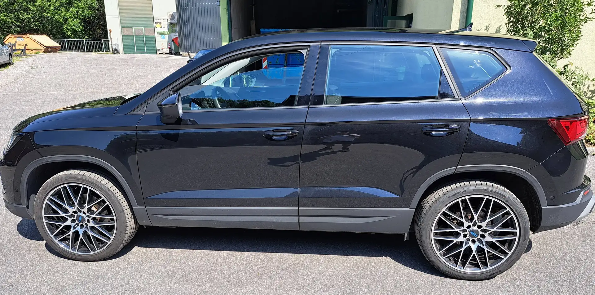 SEAT Ateca Ateca Austria Edition Style 2.0 TDI DSG 4Drive Schwarz - 2