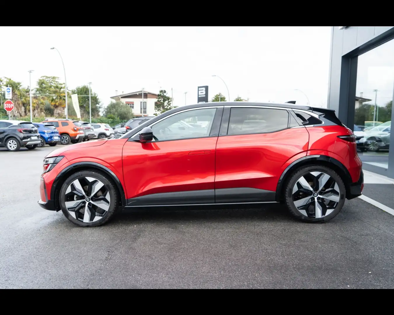 Renault Megane E-Tech Mégane E-Tech Electric EV60 220 CV Optimum Charge Equilibre Rojo - 2