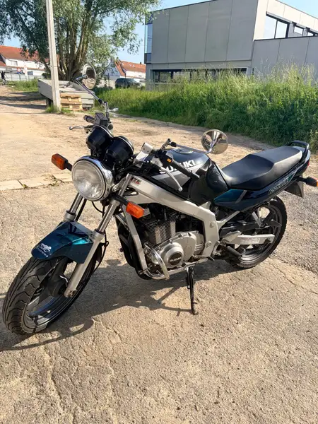 Suzuki GS 500 - foto 2