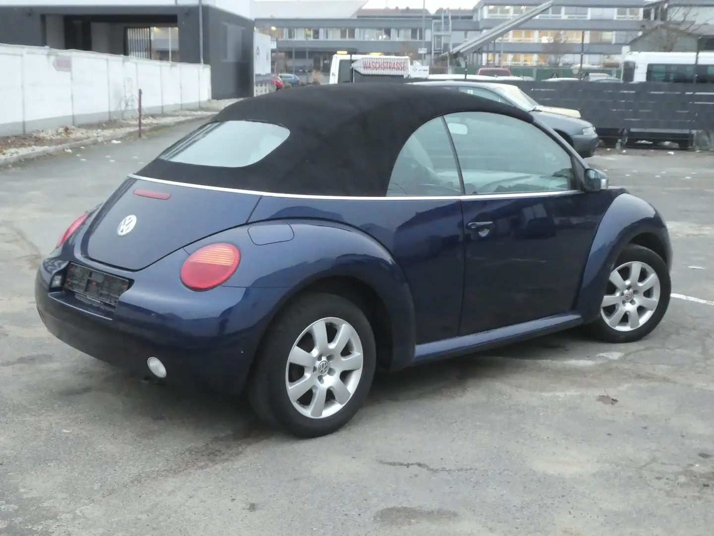 Volkswagen New Beetle 1.4 Blau - 2