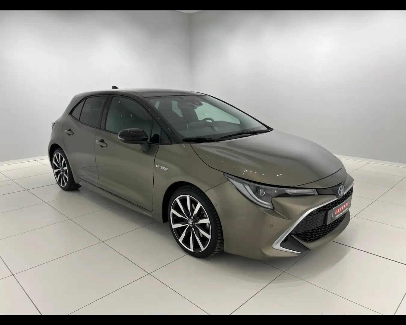 Toyota Corolla 2.0 Hybrid Style Bronze - 1