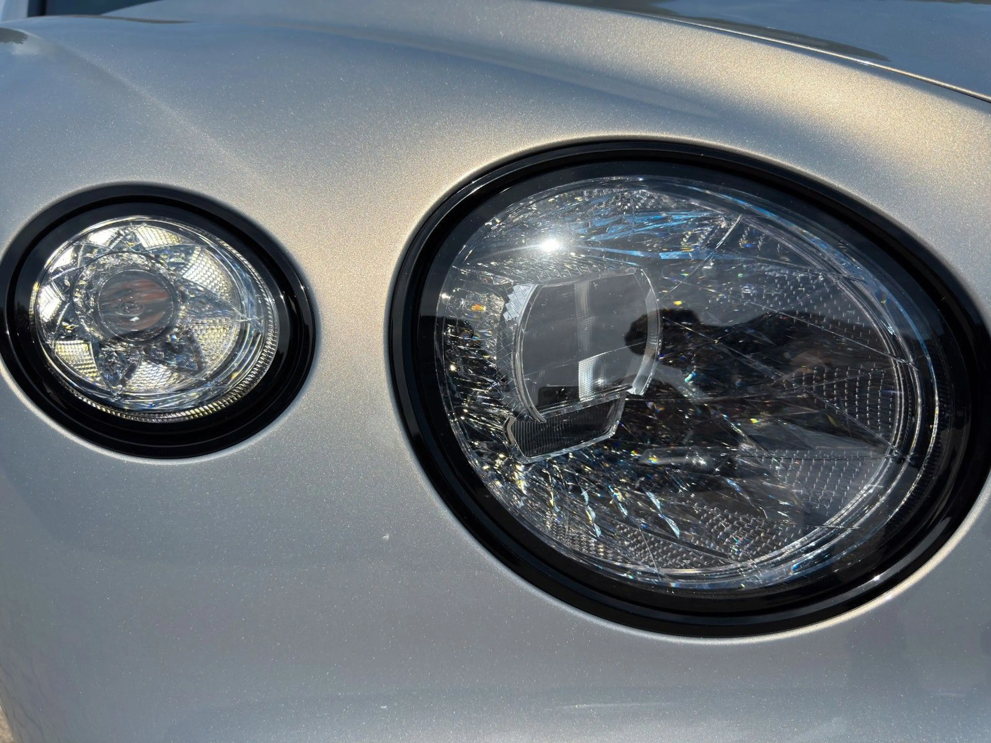 Bentley Continental GT 4.0*V8*Mulliner*Blackline*22"*HuD*ACC*Night Vis* — photo 10