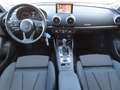Audi A3 Sportback 1.5 TFSI CoD Sport | carplay | parkeerse Grijs - thumbnail 2