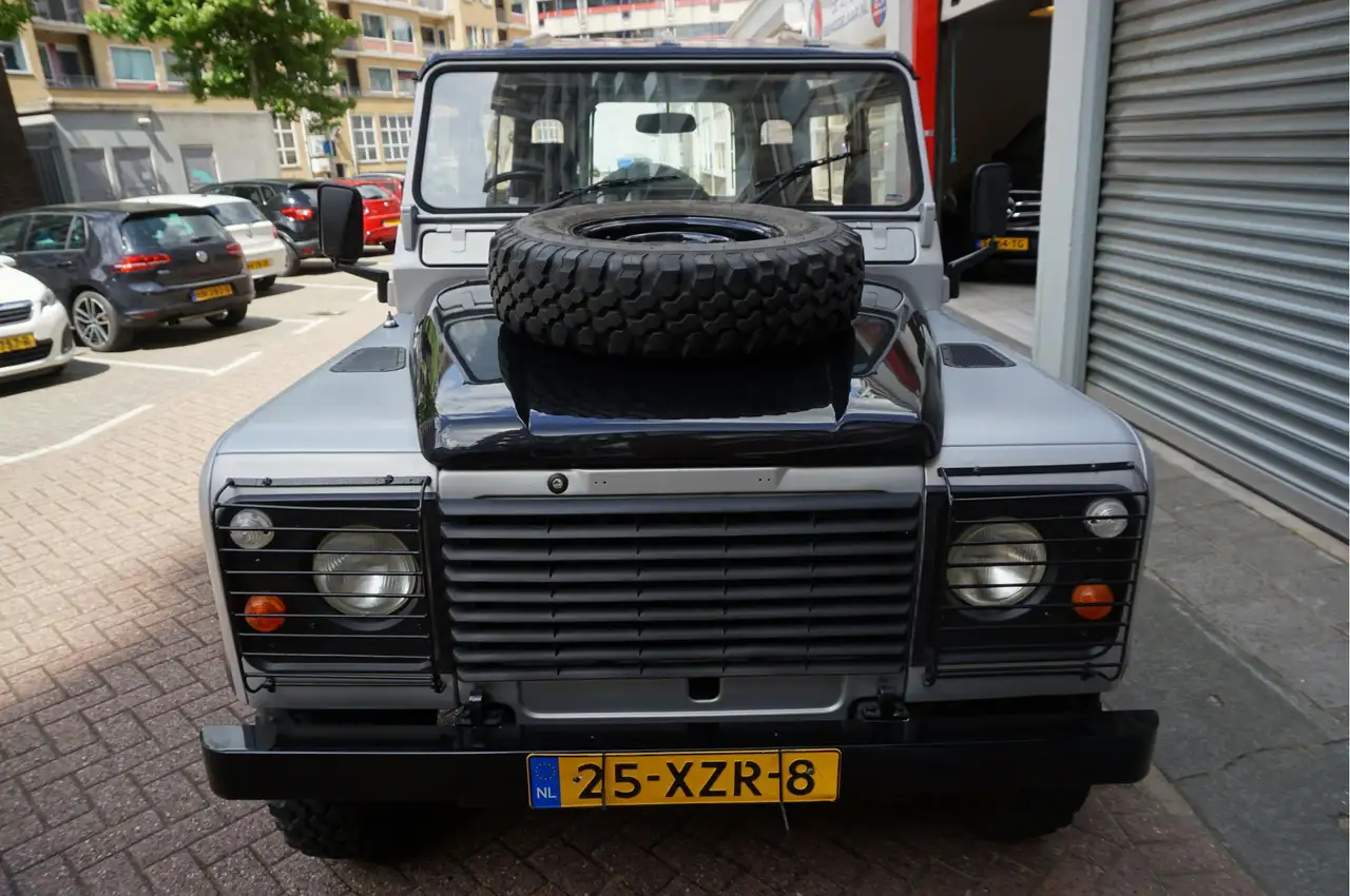Land Rover Defender 90 Stationwagon 2.3 AWD | 5 Personen | Benzine | N, foto 9