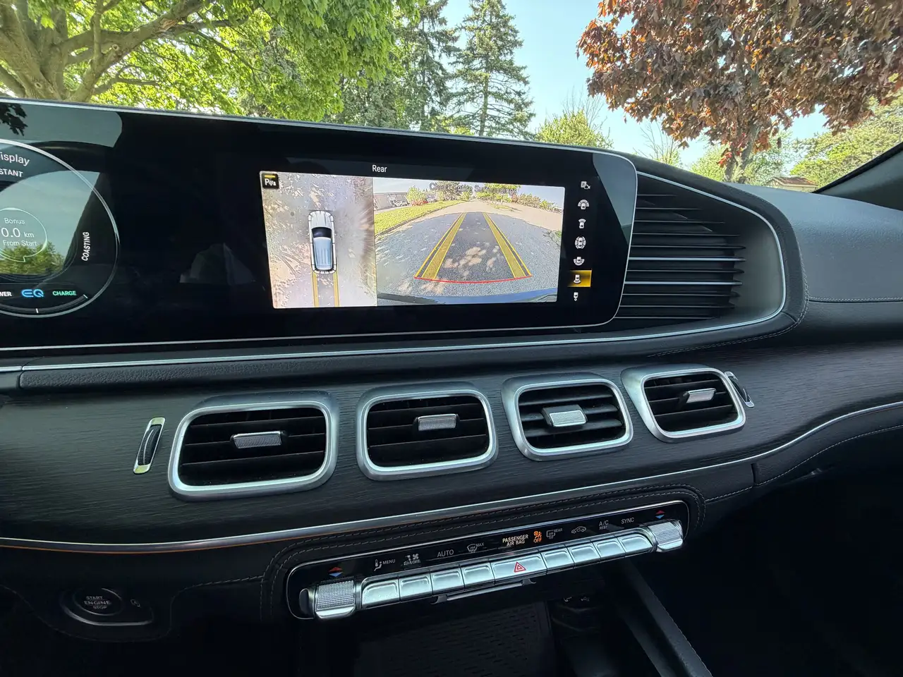Mercedes-Benz GLE снимка Mercedes-Benz GLE