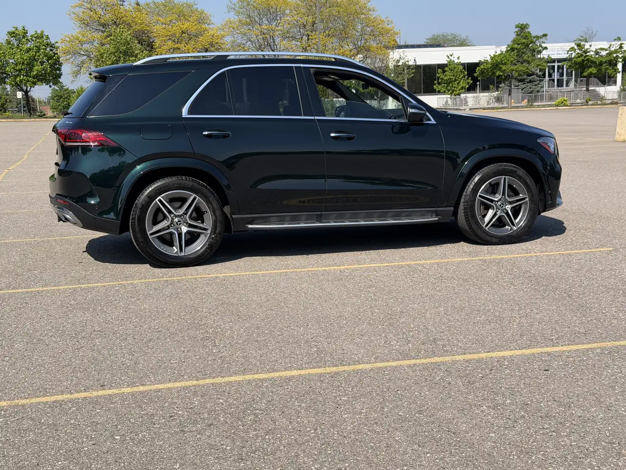 Mercedes-Benz GLE снимка Mercedes-Benz GLE