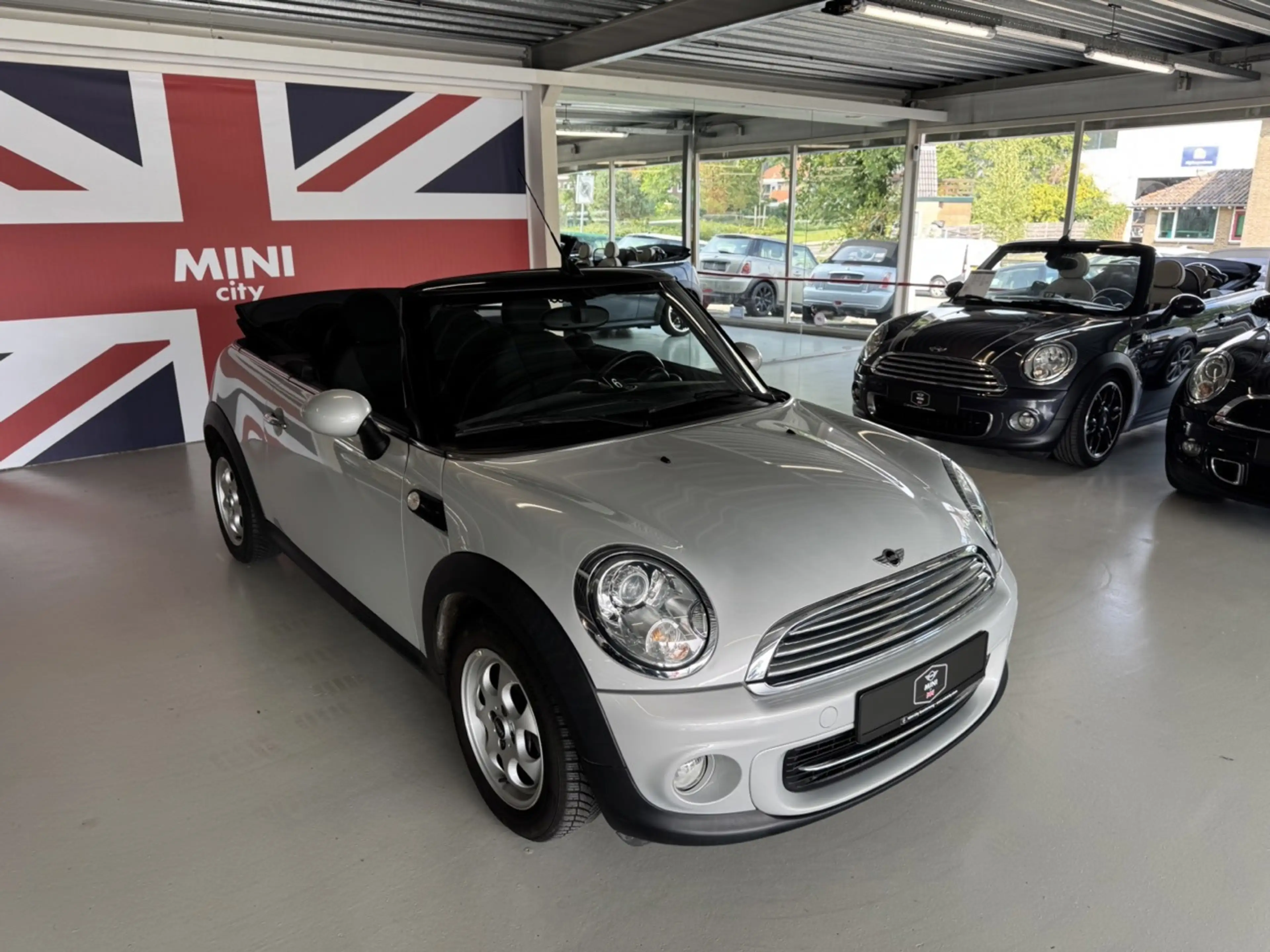 MINI Cooper Cabrio 1.6 Pepper ( 6 MAANDEN GARANTIE ) — photo 12