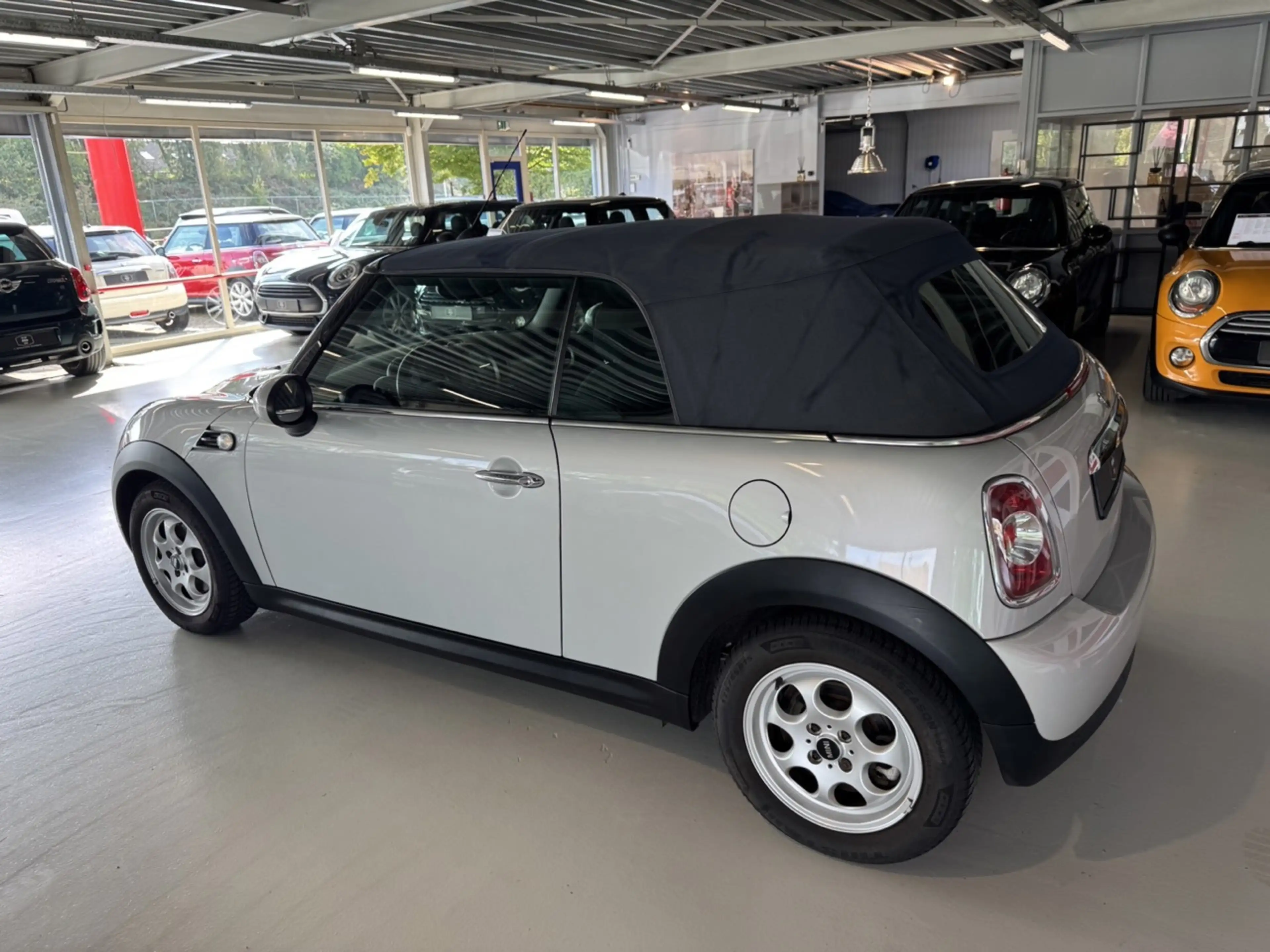 MINI Cooper Cabrio 1.6 Pepper ( 6 MAANDEN GARANTIE ) — photo 7
