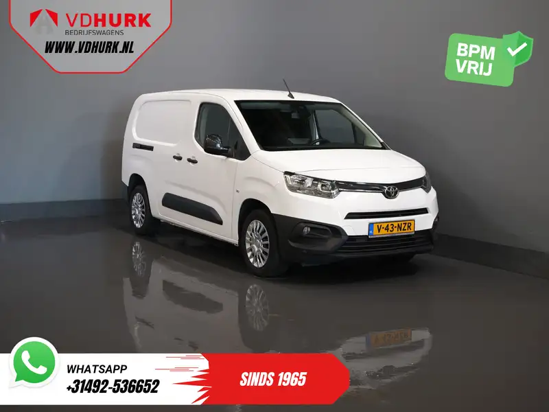 TOYOTA Proace