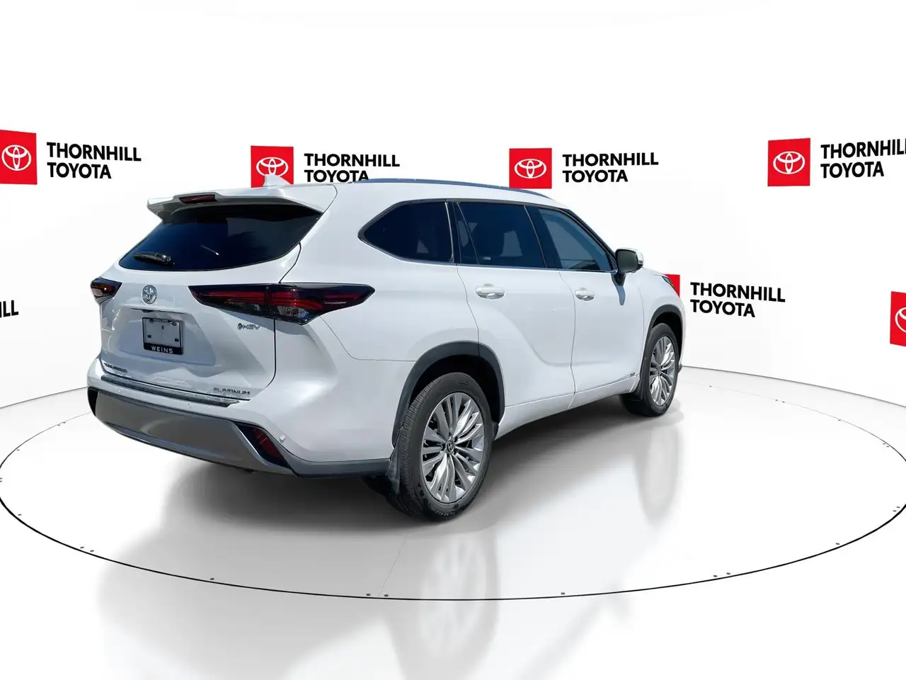 Toyota Highlander снимка Toyota Highlander