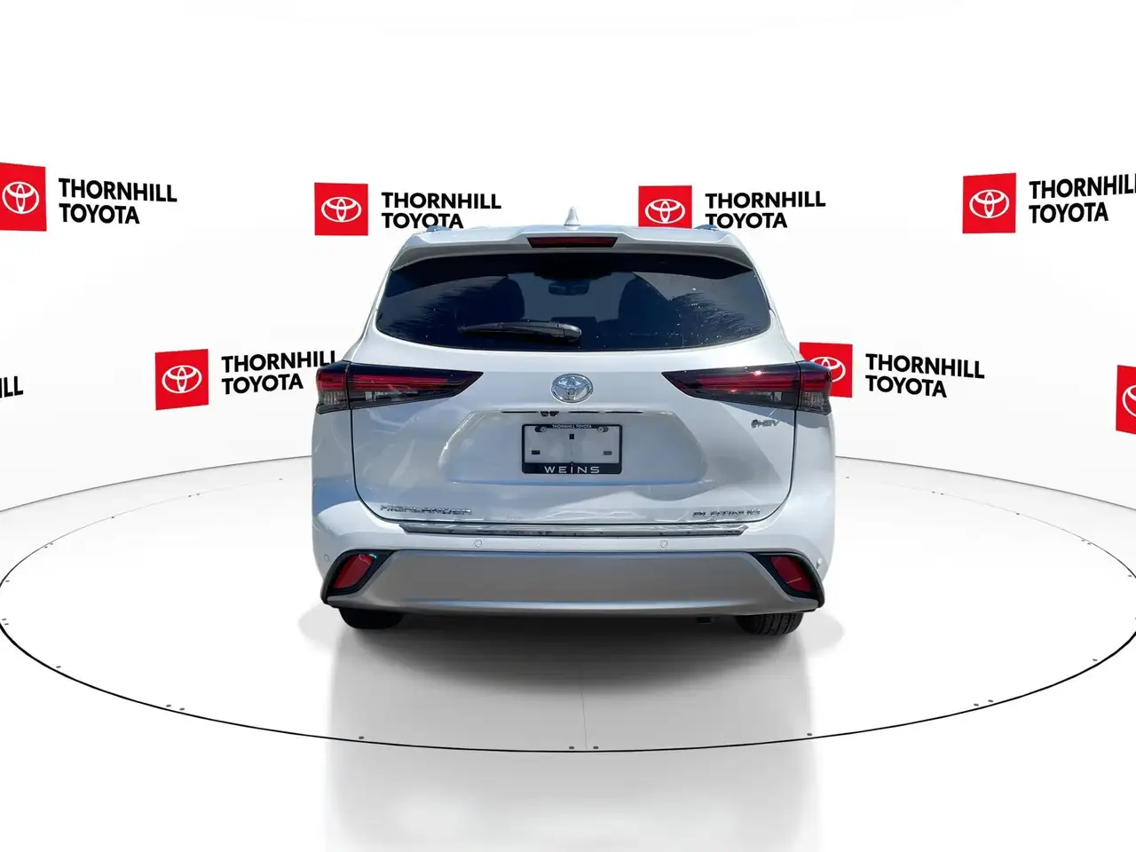 Toyota Highlander снимка Toyota Highlander