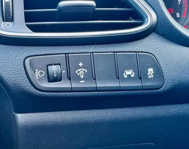 Hyundai i30 view 14