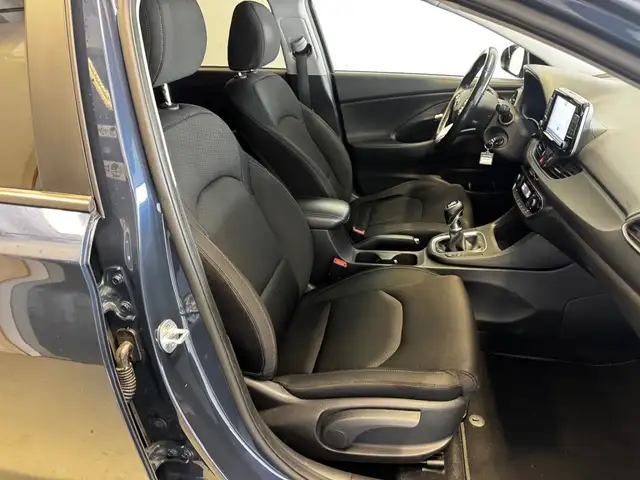 Hyundai i30 view 10