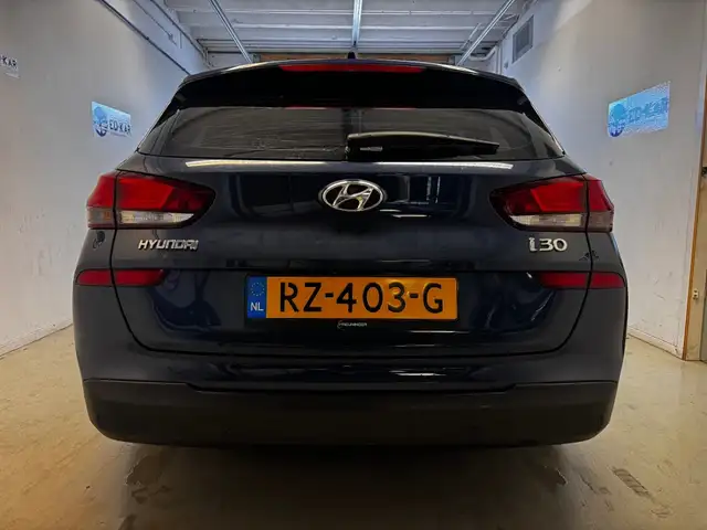 Hyundai i30 view 7