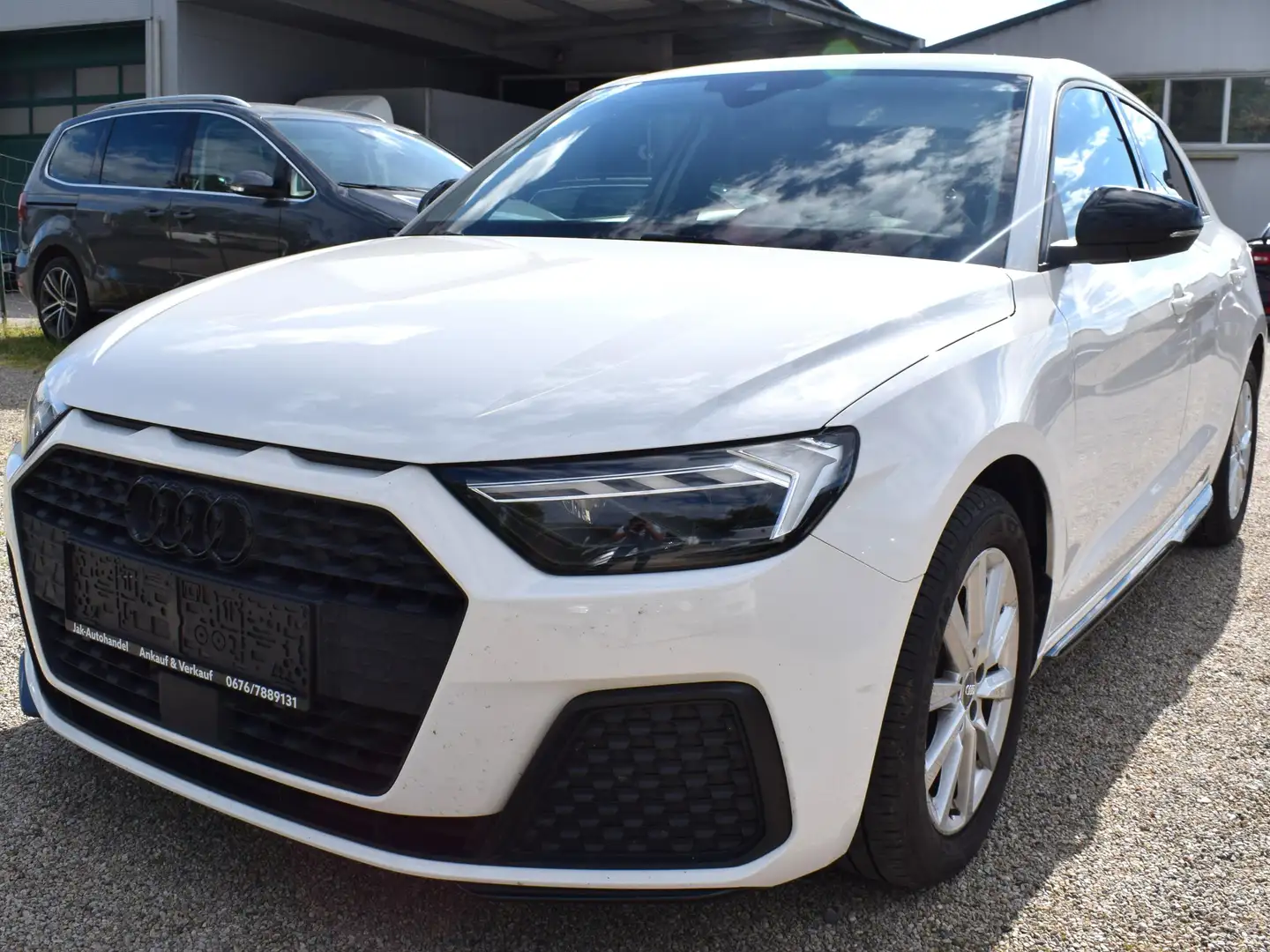 Audi A1 SB 25 TFSI Weiß - 1