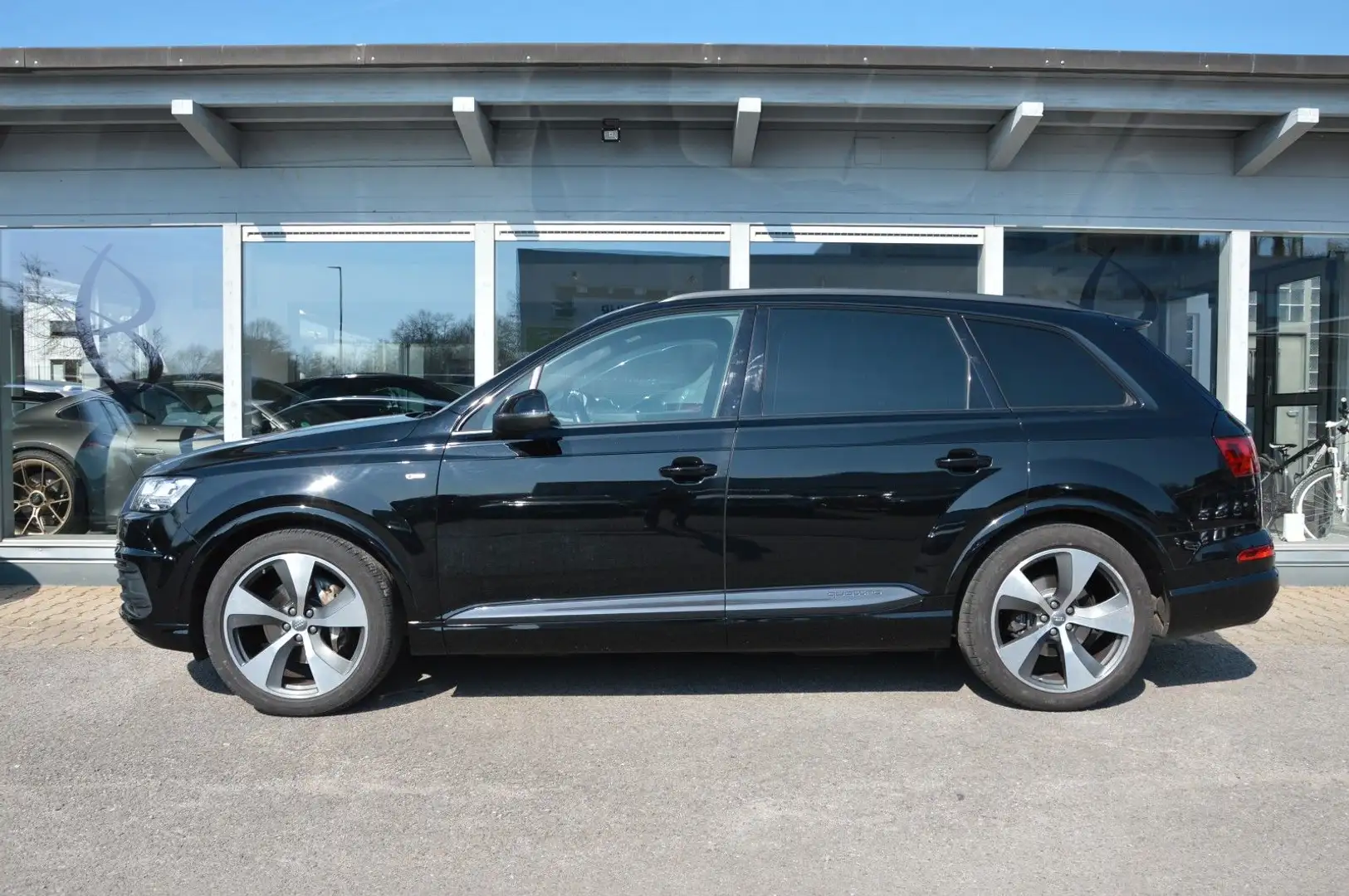Audi Q7 3.0 TDI ultra quattro S-Line Selection*PANO* Schwarz - 2