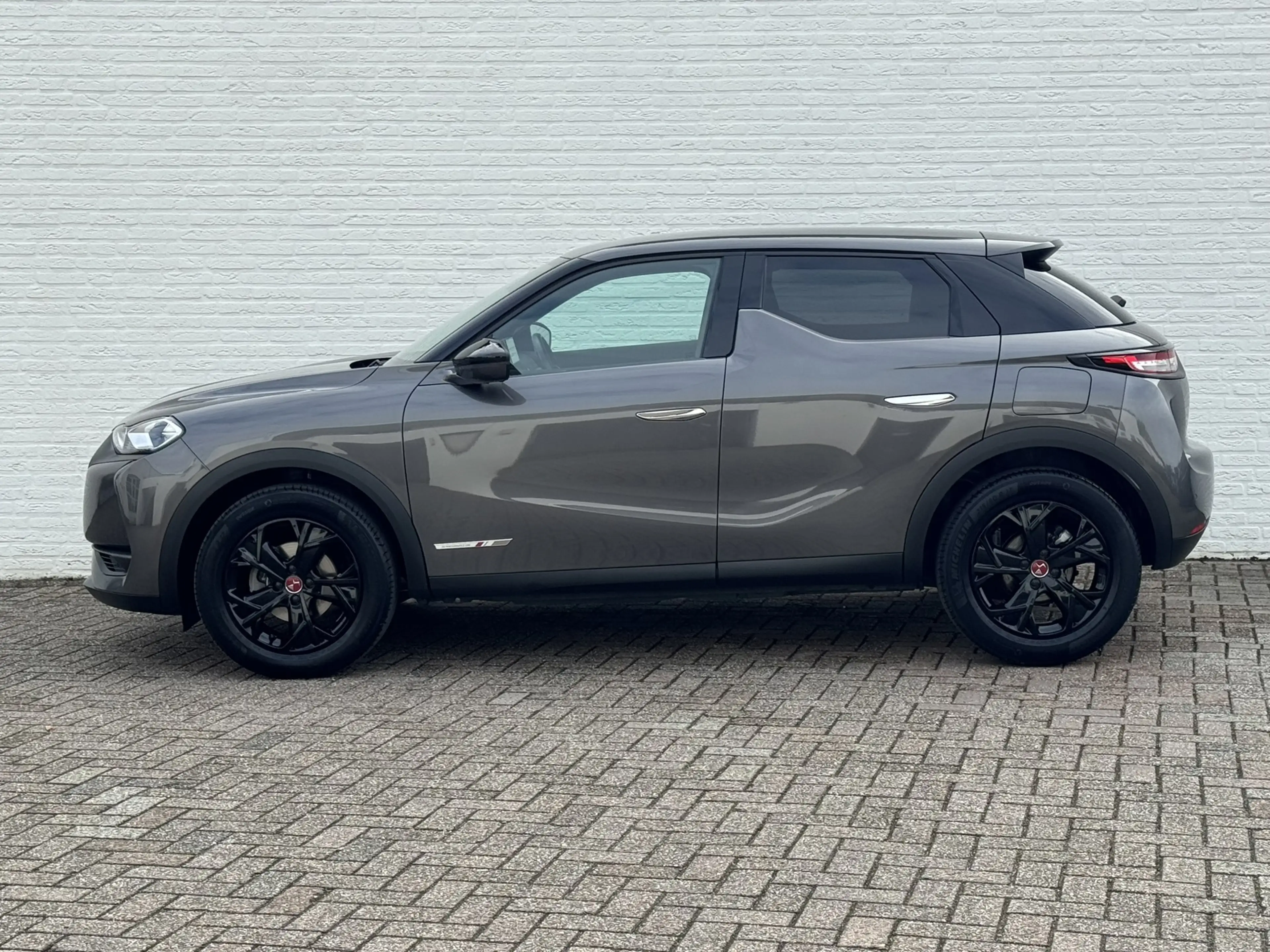 DS Automobiles DS 3 Crossback 1.2 PureTech Business Performance line Camera Carp — photo 13