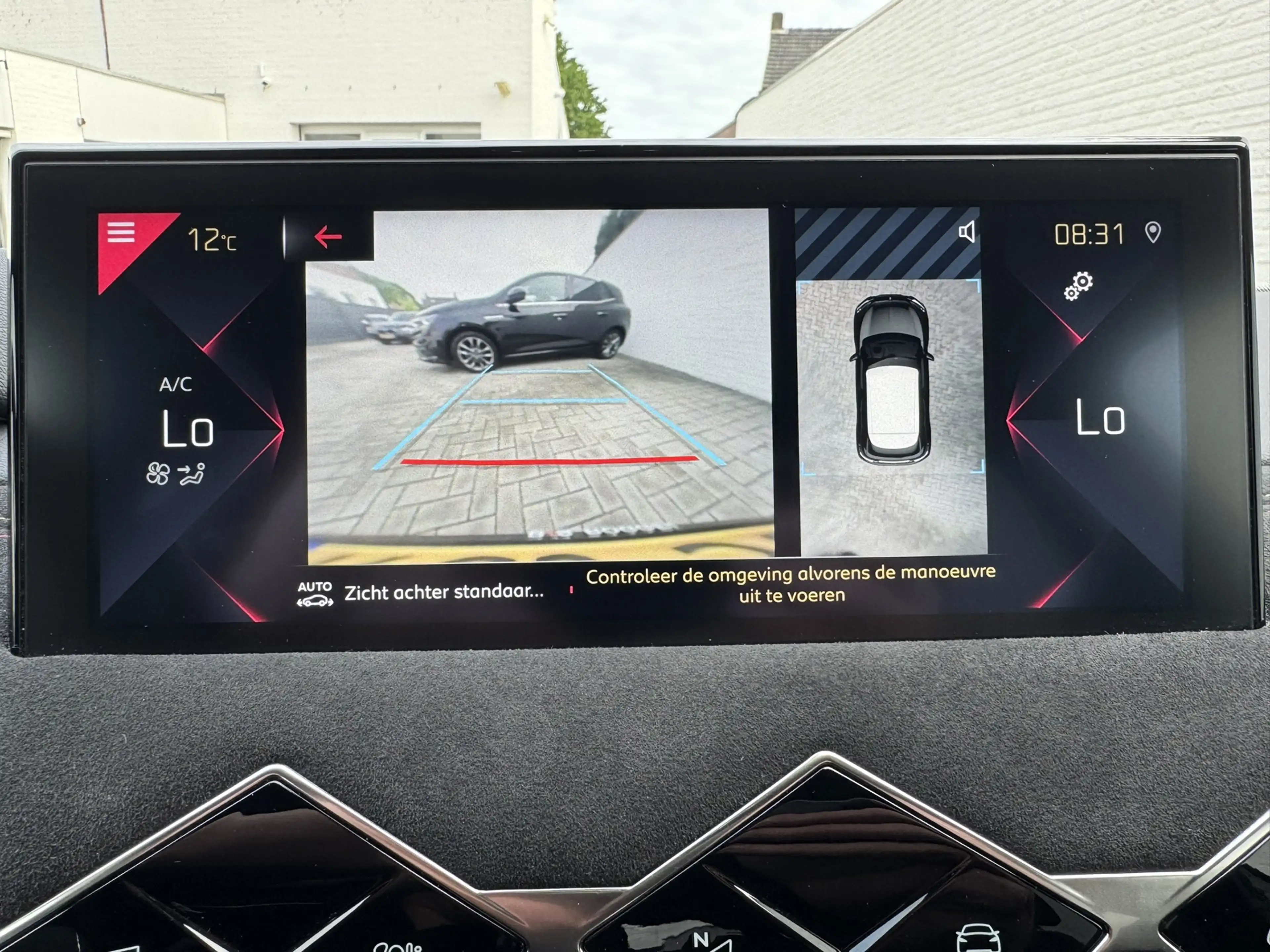 DS Automobiles DS 3 Crossback 1.2 PureTech Business Performance line Camera Carp — photo 2